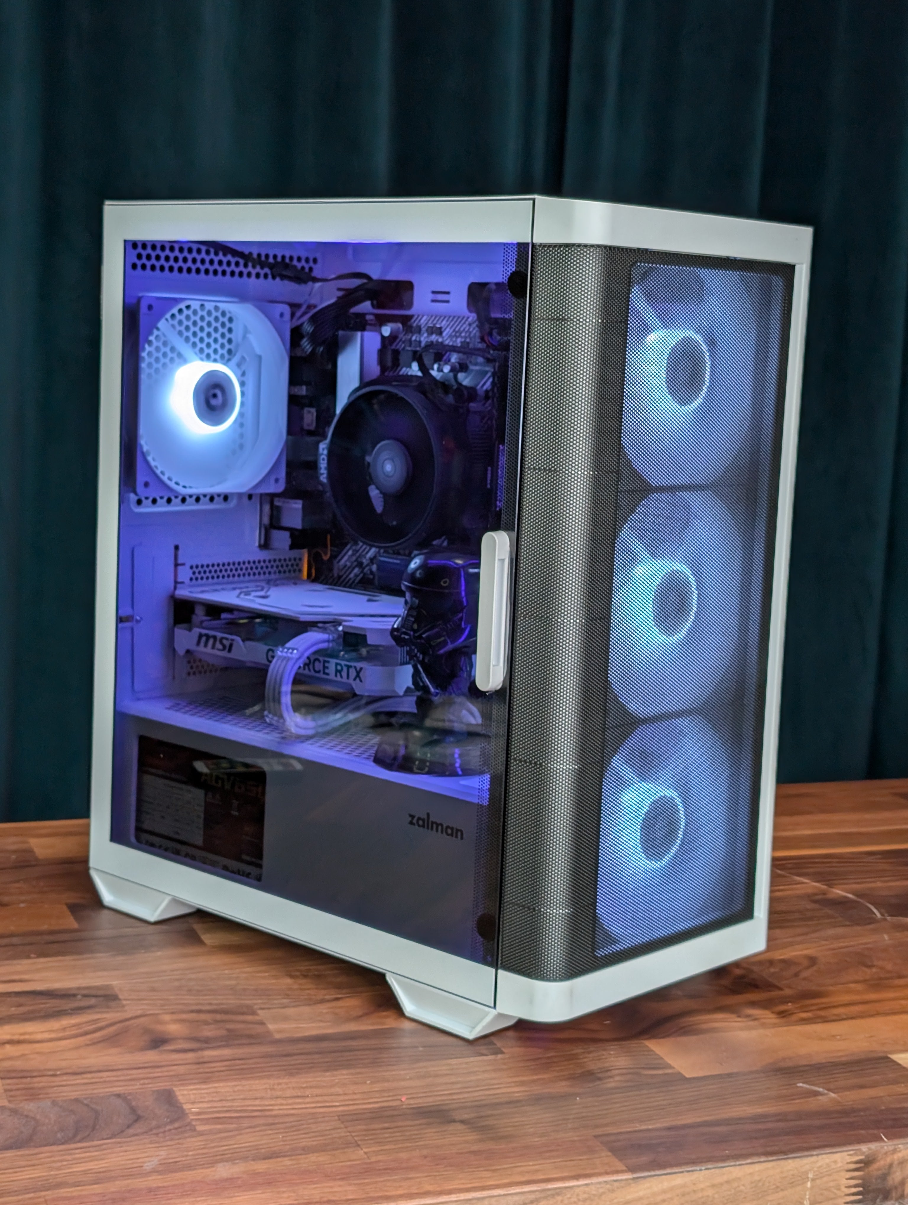 RTX 4060 & Ryzen 5 5600X GAMING PC